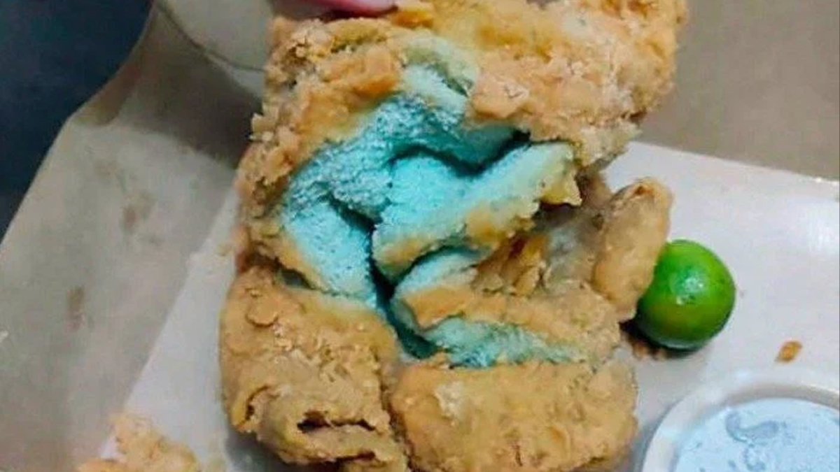 Mulher pede frango frito e recebe toalha empanada de restaurante filipino