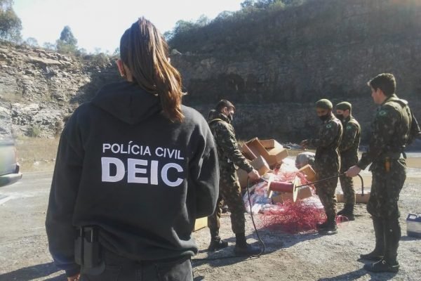 Um policial civil também morreu durante a explosão; outros cinco ficaram feridos