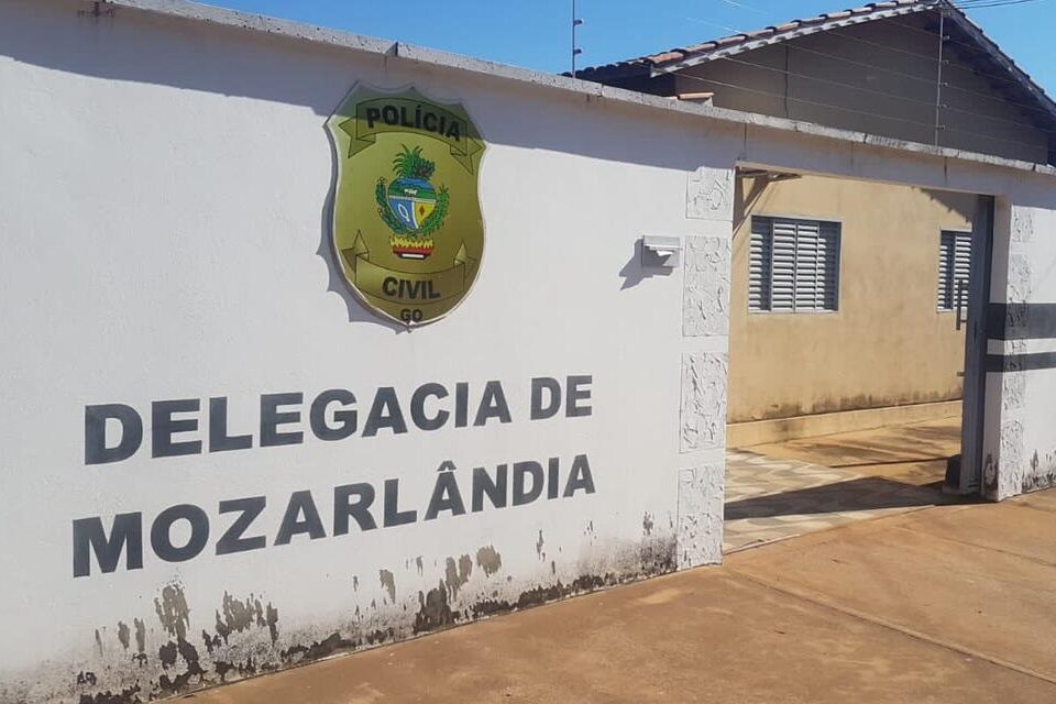 Preso suspeito de arrastar cachorro preso em moto, em Mozarlândia