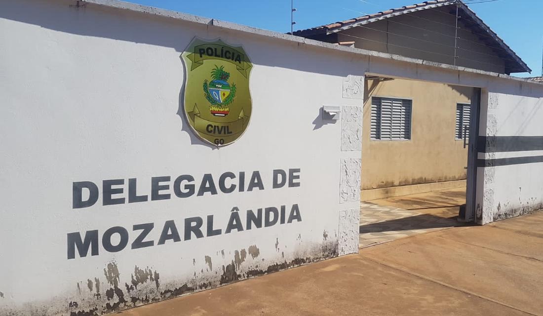 Preso suspeito de arrastar cachorro preso em moto, em Mozarlândia