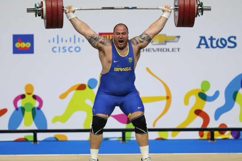 Fernando Reis levantamento de peso