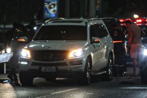 Jojo Todynho se envolve em acidente de carro no Rio; fotos