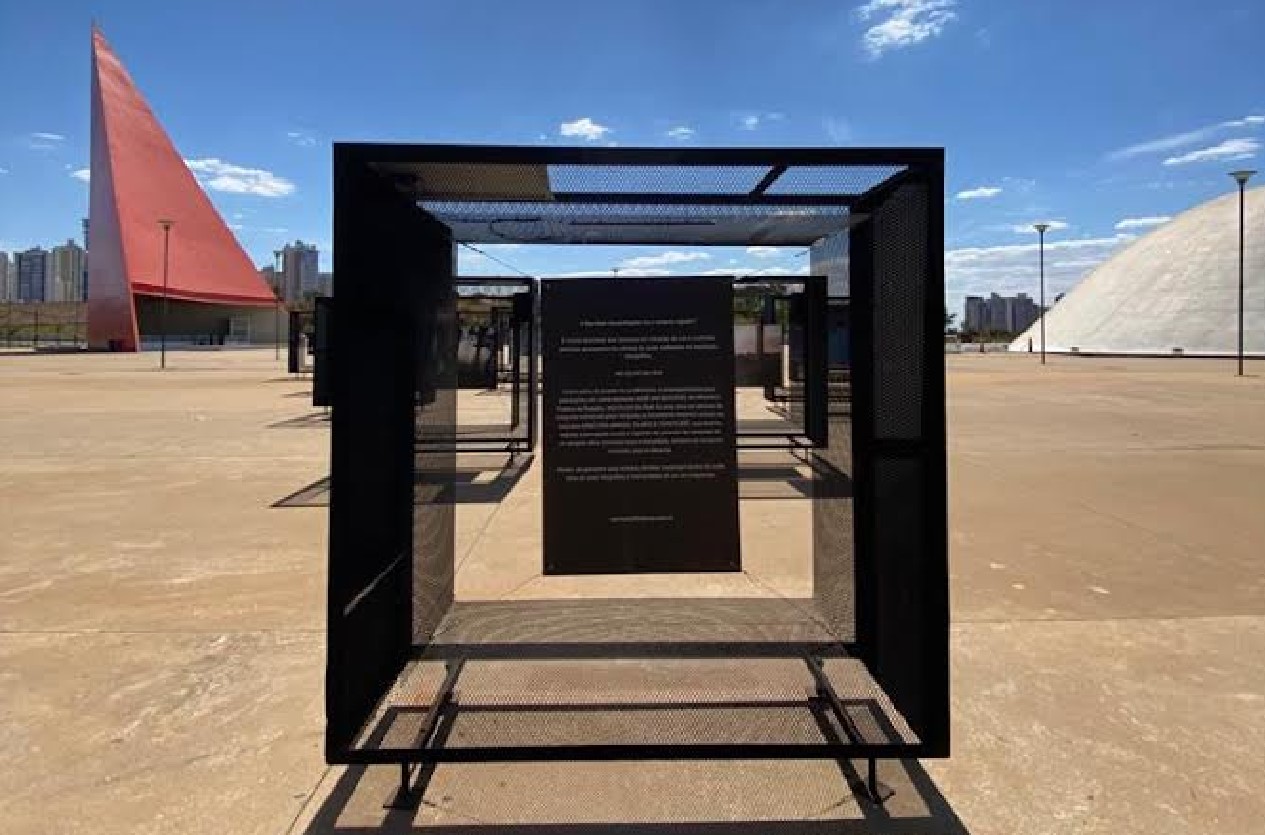 Mostra "No Olho da Rua" no Centro Cultural Oscar Niemeyer