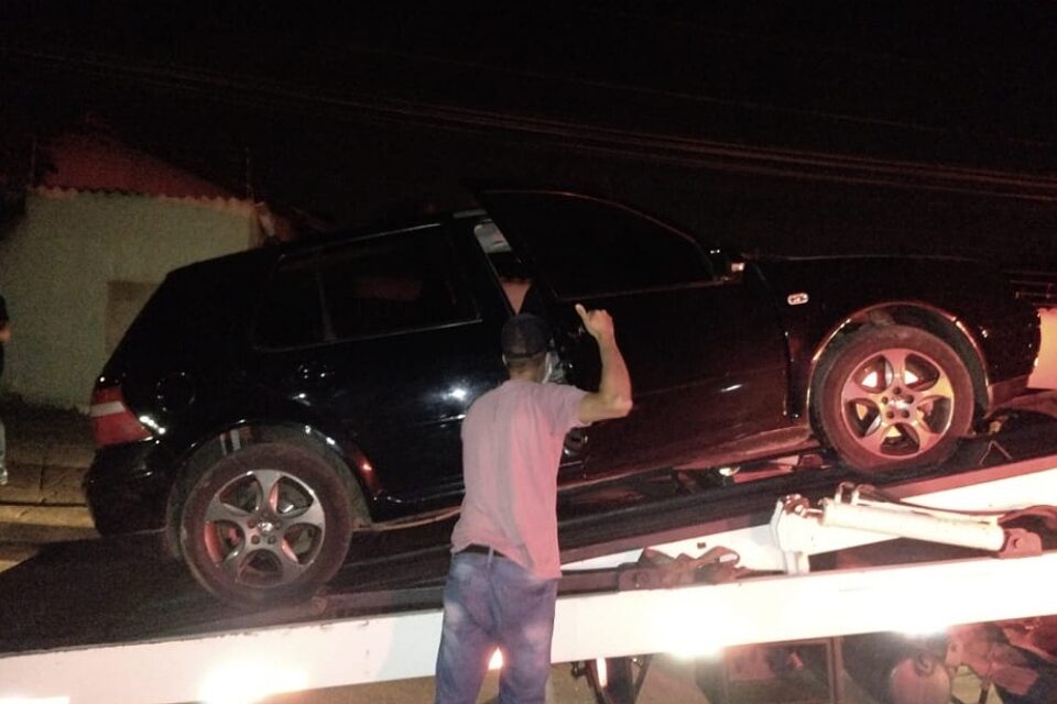 Apreensão de carro em festa clandestina de Aparecida (Foto: Prefeitura de Aparecida)