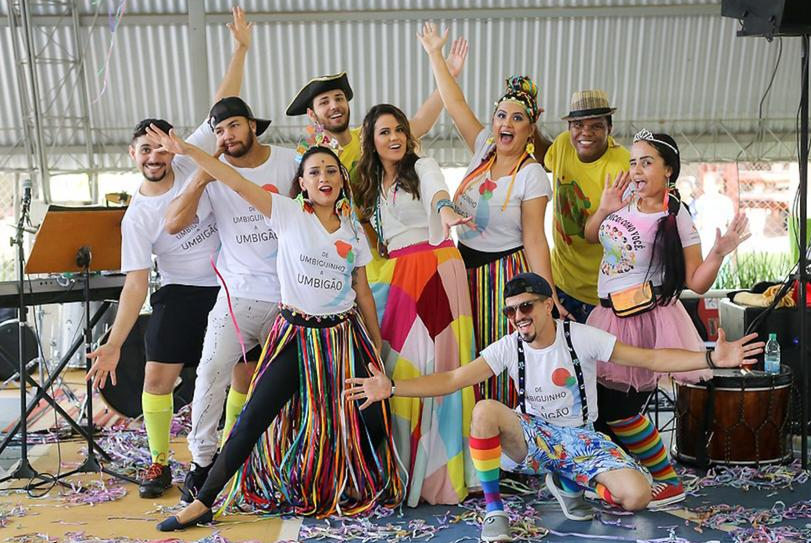 A banda Brincar como Antigamente se apresenta neste sábado, 31, no Shopping Bougaiville