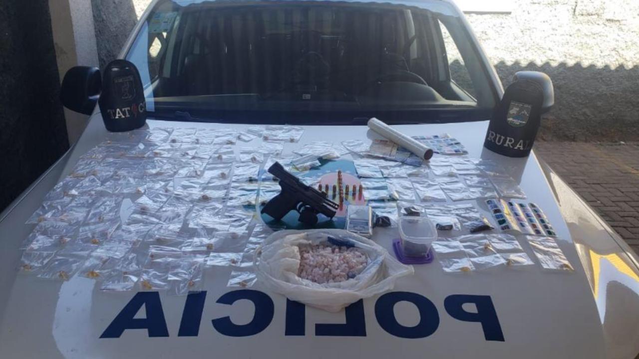 O advogado que, no mês de maio, xingou um juiz goiano em uma apelação foi preso suspeito de tráfico de drogas na quinta-feira (1º), em Goiânia. (Foto: divulgação/PM)