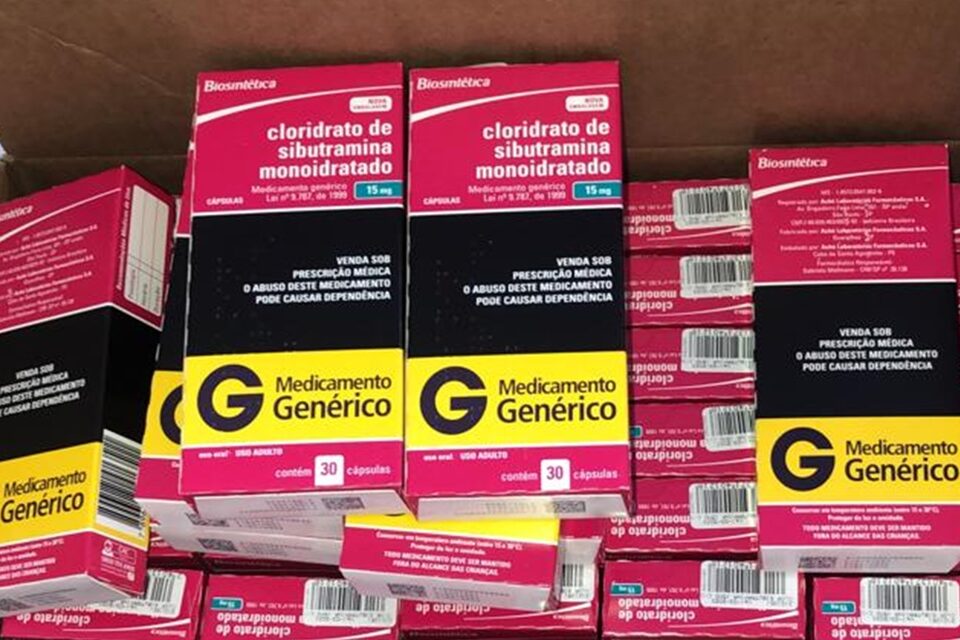 Homem é preso com mais de mil comprimidos para emagrecer para esquizofrenia, em Goiânia