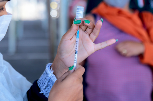 Segunda dose da Pfizer acaba em 40% dos postos da zona leste de SP (Foto ilustrativa: Prefeitura de Aparecida)