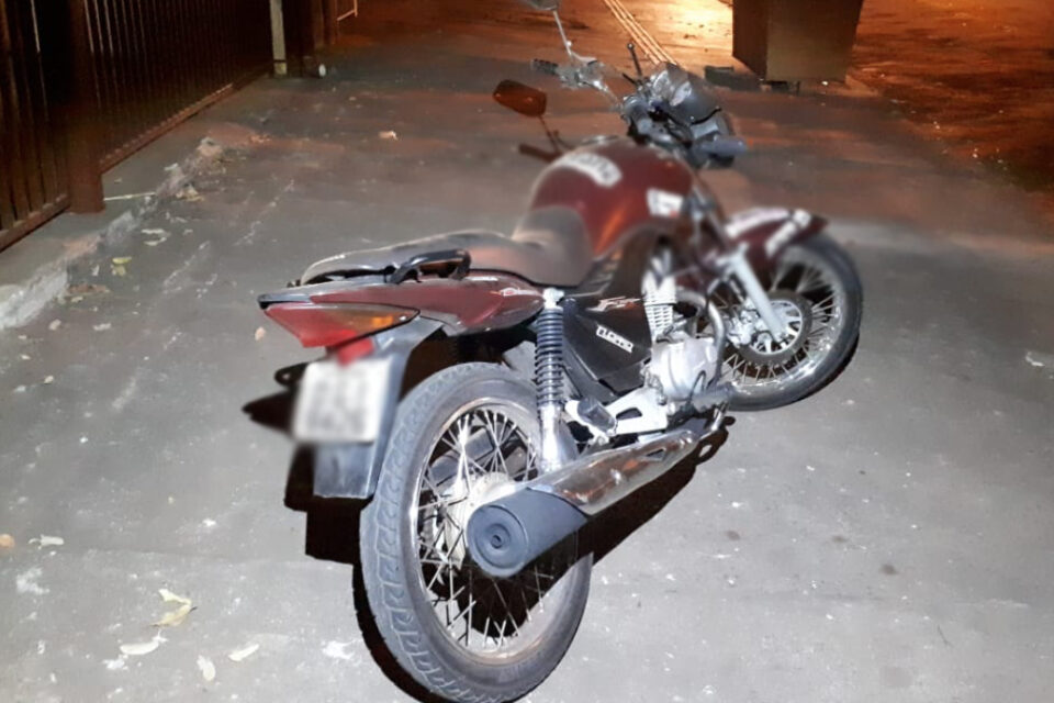 Motociclista morre após colidir sozinho contra meio fio setor Urias Magalhães