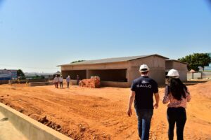 Praça da Juventude, no Setor Garavelo, será uma das maiores do município (Foto: Enio Medeiros/SecomAparecida)