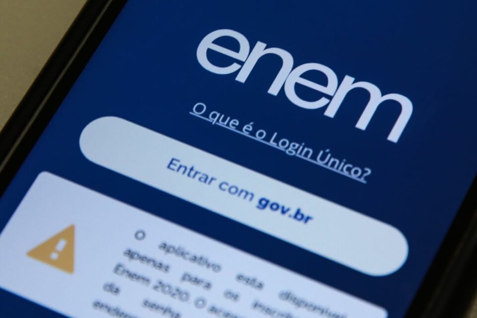 A taxa de inscrição para os não isentos é de R$ 85