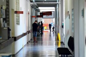 Falsa enfermeira tenta sequestrar bebê, é presa e se contradiz ao depor no PR