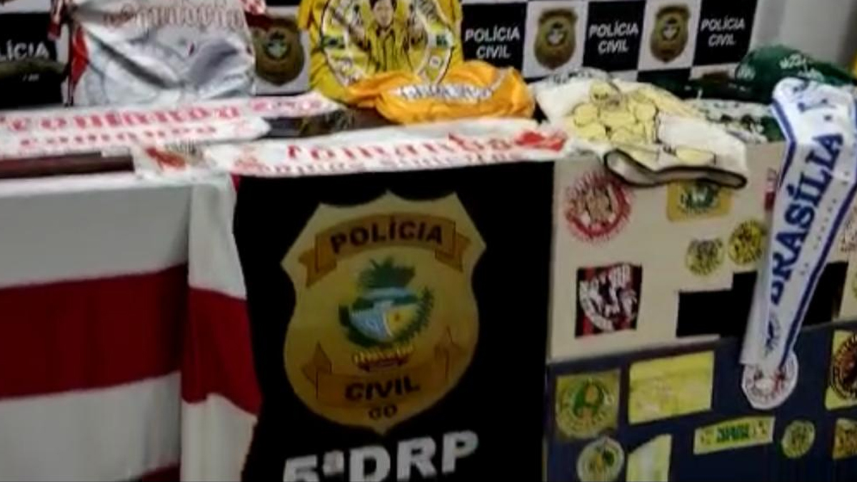 Grupo que atropelou torcedores de time rival deixou garota pelada na rua