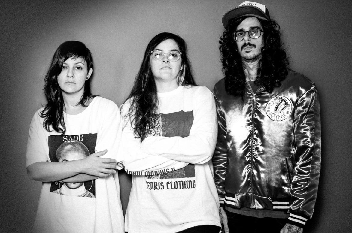 Far From Alaska no #EmCasaComSesc