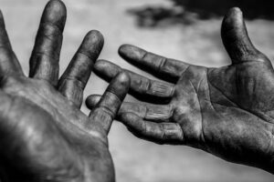 Maioria das vítimas de tráfico de pessoas é negra, mostra relatório