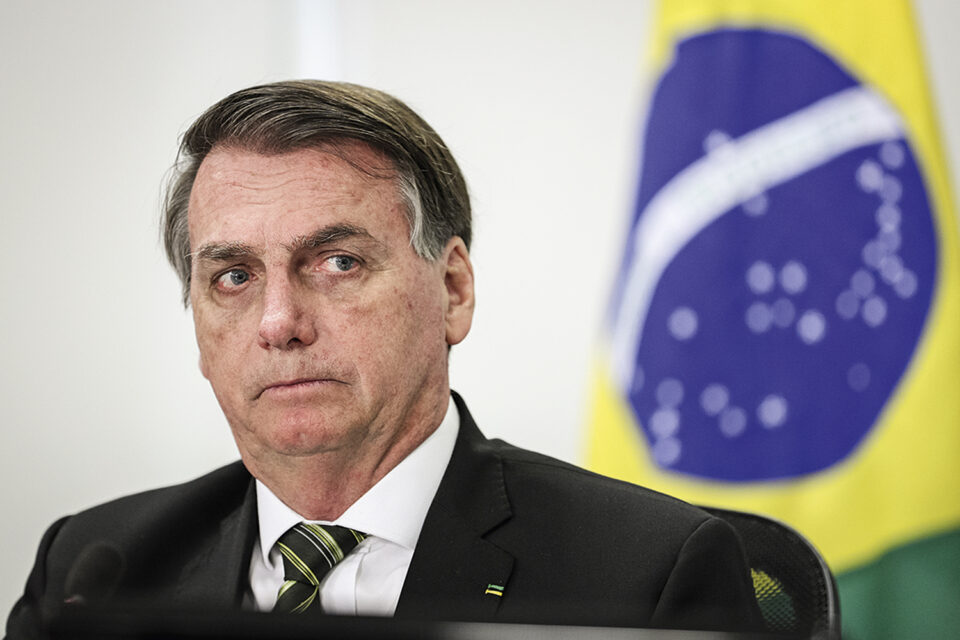 Diálogos estavam no celular de Luiz Paulo Dominghetti, que se mostrou como representante da empresa