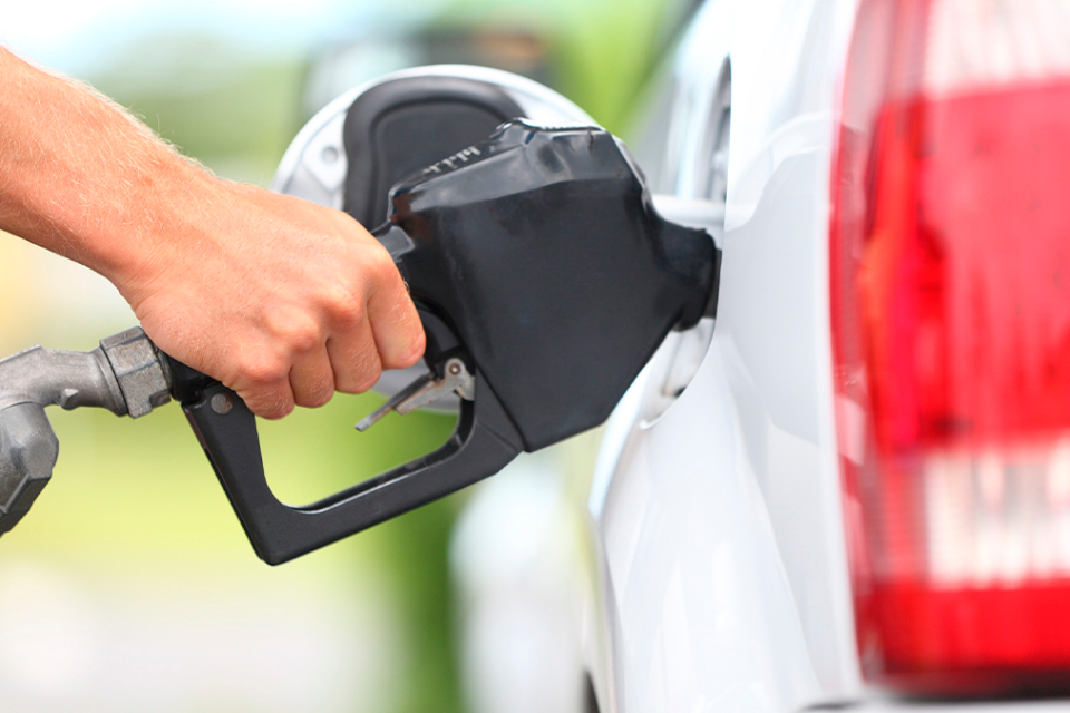 Goiás: diesel cai, etanol aumenta e gasolina fica estável
