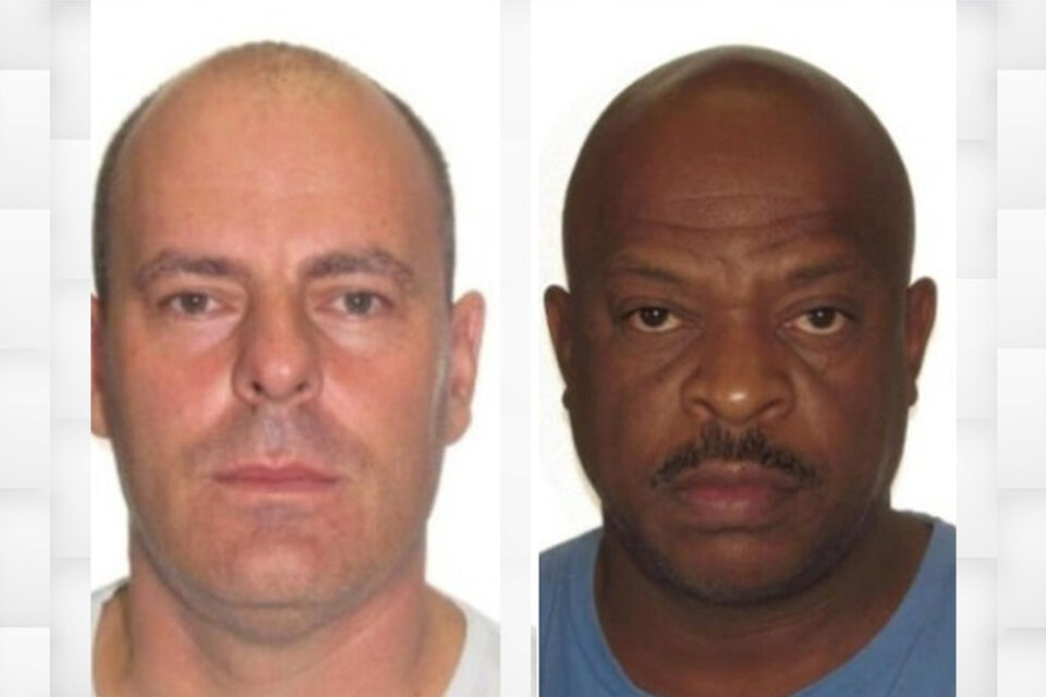 Eliseu Aparecido Silva Parreira e Paulo Roberto de Oliveira foram encontrados sem vida com o carro cravejado de disparos