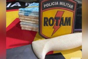 Homem é preso após atear fogo a carro roubado que não conseguiu vender, em Goiânia