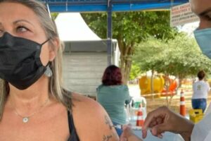 Jussara Sonner tomou duas doses da CoronaVac, mas, por não se sentir protegida, decidiu tomar a dose única da Janssen