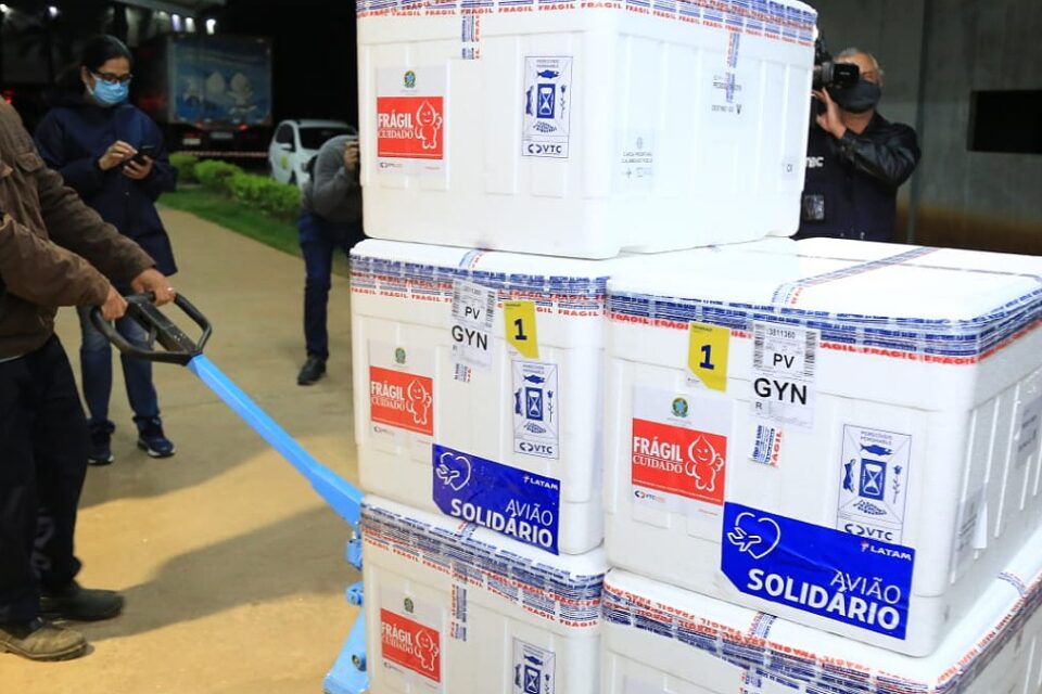 Goiás recebeu mais de 4 milhões de doses desde o início da vacinação contra Covid-19 (Foto: divulgação/Governo)