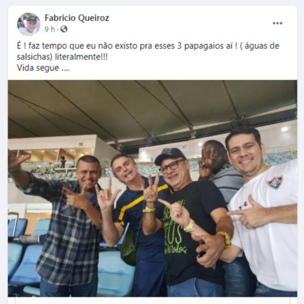Queiroz foi muito próximo nos últimos dias, mas o distanciamento ocorreu após ele e Flávio serem denunciados pelo episódio das "rachadinhas"