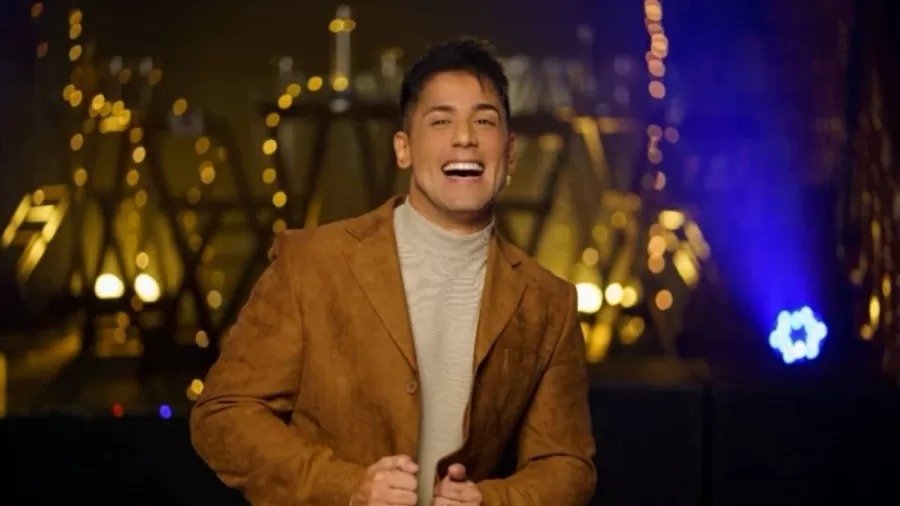 Efeito Tiago: Médicos relatam crescimento na busca por aumento peniano Cantor Tiago fala sobre cirurgia de aumento peniano: 'Não me sinto inferior' Cantor Tiago comenta cirurgia de aumento peniano: 'Muito sério' Sertanejo Tiago, da dupla com Hugo, diz que fará aumento peniano