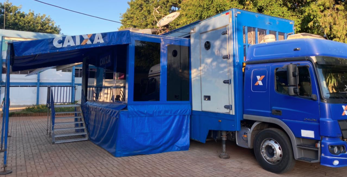 Caminhão-agência da Caixa Econômica Federal (Foto: Divulgação)