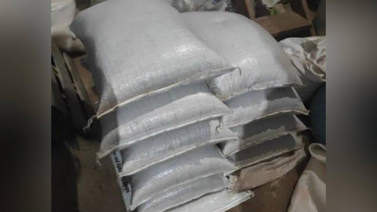 Empresário é preso após confessar ter comprado 3 toneladas de feijão furtados