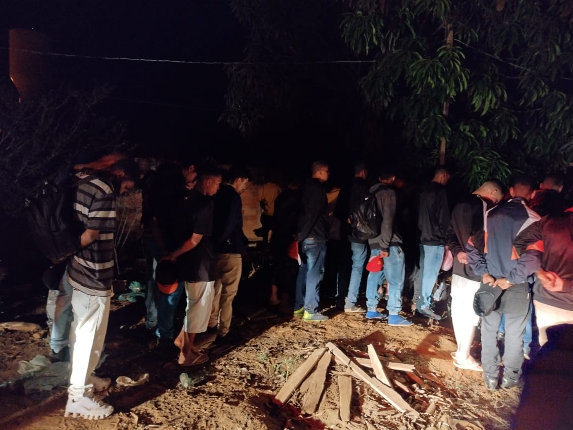 Nove festas foram interditadas por provocar aglomerações.; 270 pessoas forma multadas por não utilizarem máscara