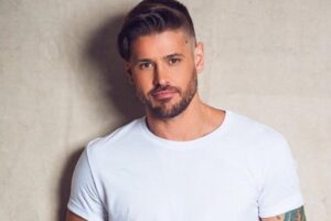 Dado Dolabella recusa vacina e diz esperar por vacina vegana