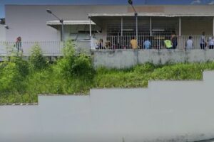 Arrastão termina com seis pessoas roubadas em fila de vacinação em MG