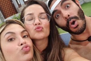 Rodolffo pede fim de torcidas de romance com Juliette, Sarah e Rafa Kalimann
