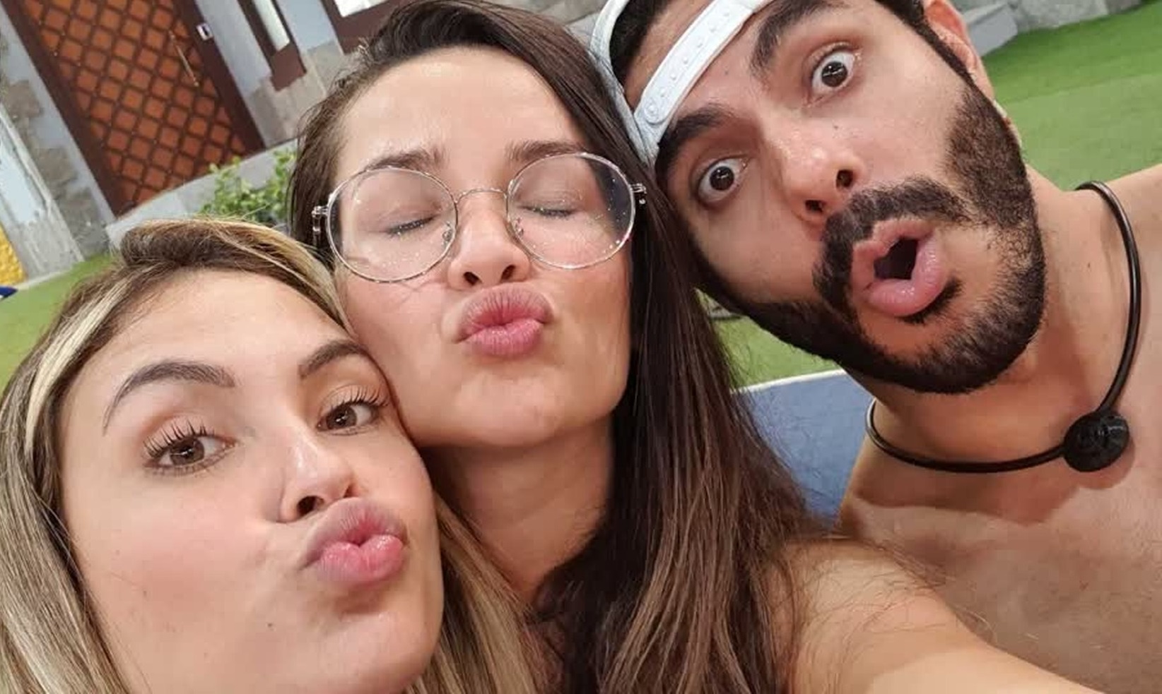 Rodolffo pede fim de torcidas de romance com Juliette, Sarah e Rafa Kalimann