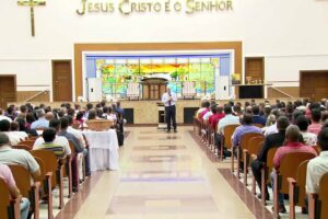 Ivan Valente pede que investiga um possível crime de improbidade administrativa na viagem do vice-presidente à Angola