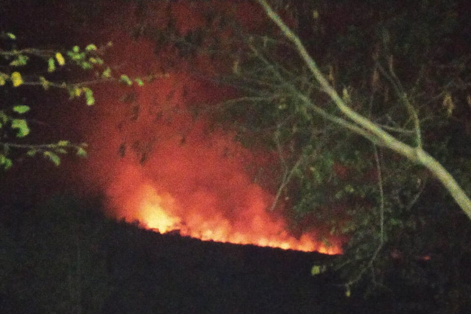 Incêndio destrói 400 hectares na Serra do Paranã, na região da Chapada dos Veadeiros