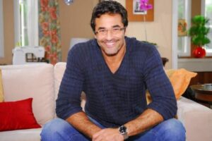 Artista foi reinfectado pela doença e teve que ser submetido ao procedimento cirúrgico no abdômen