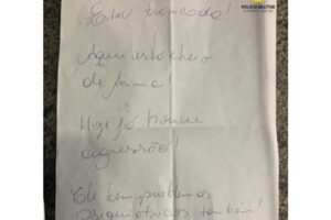 Vítima de violência doméstica escreve bilhete para pedir ajuda à PM no Distrito Federal (Foto: Reprodução/PMDF)