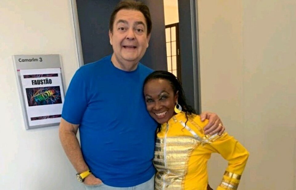 Mary Jackson, ex-animadora do Domingão do Faustão, entra na faculdade
