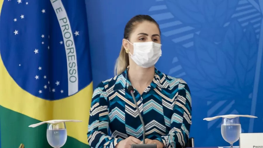 Francieli Fontana Fantinato esteve à frente do cargo até semana passada, quando pediu demissão