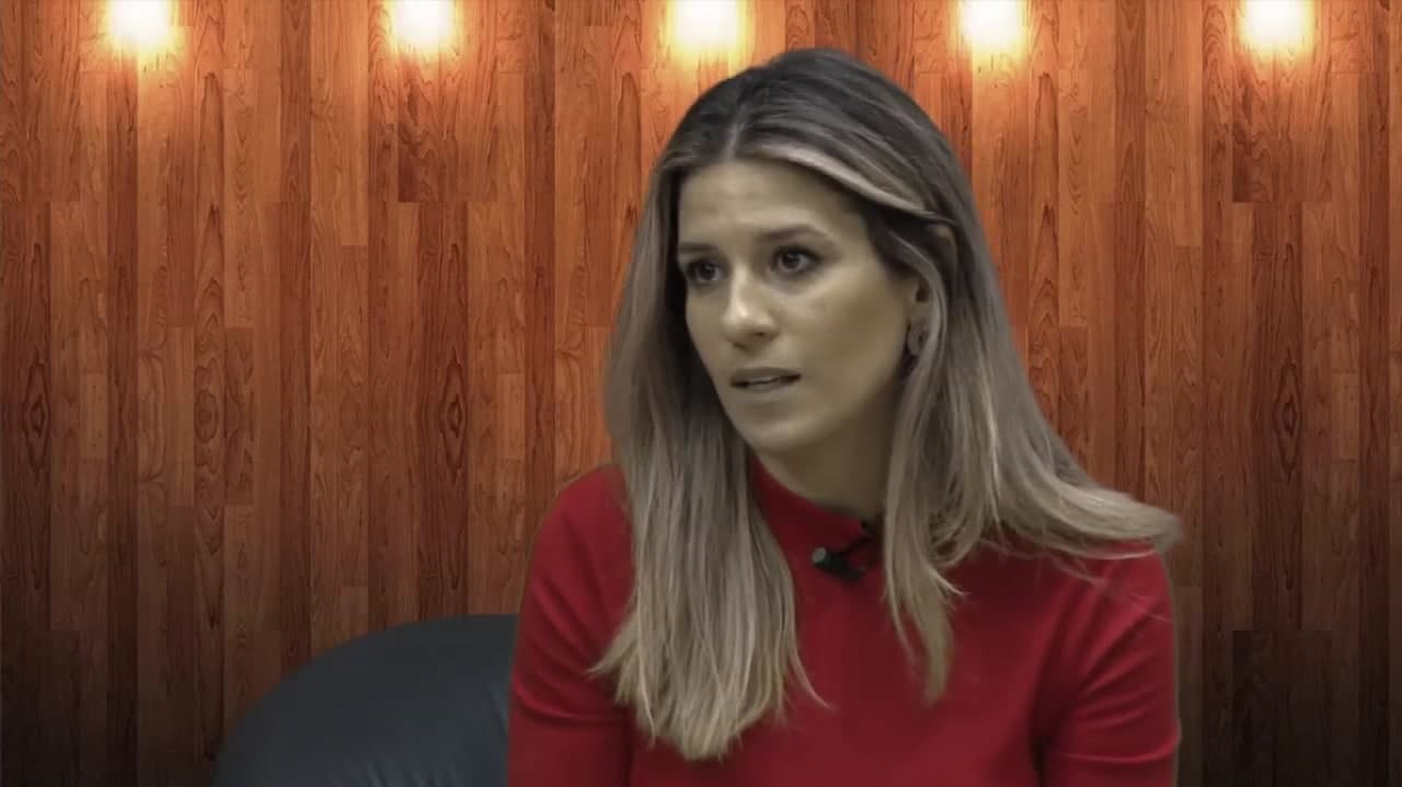 Segundo ela, é uma maneira de responsabilizar o presidente diante à falta de ação durante a pandemia