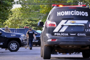 Preso suspeito de matar homem que jogou palito de picolé no rosto da esposa em Goiânia