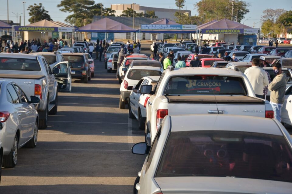 Vacinação em Aparecida (Foto: Claudivino Antunes / Prefeitura – Divulgação)