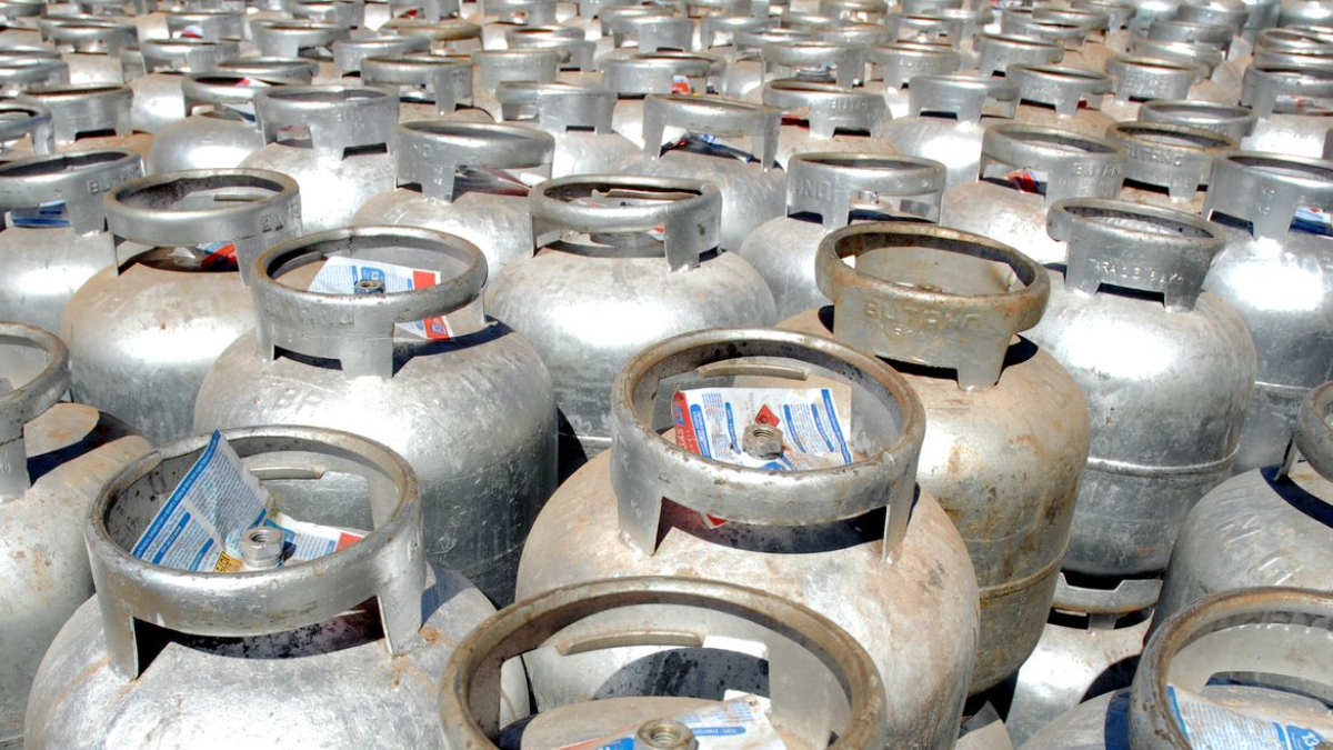 Famílias carentes de Senador Canedo recebem Vale Gás