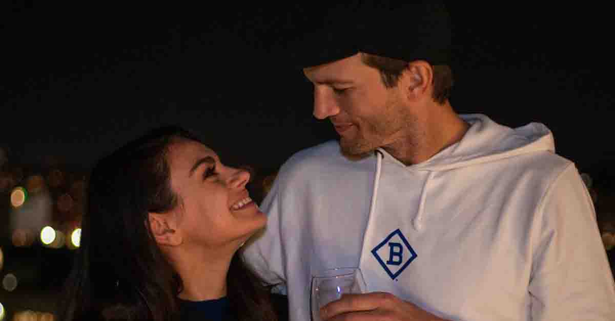 Ashton Kutcher e Mila Kunis dizem não dar banho nos filhos diariamente