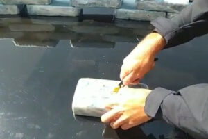 GO-060: PRF e PM prendem casal com 15 kg de pasta base de Cocaína em Trindade