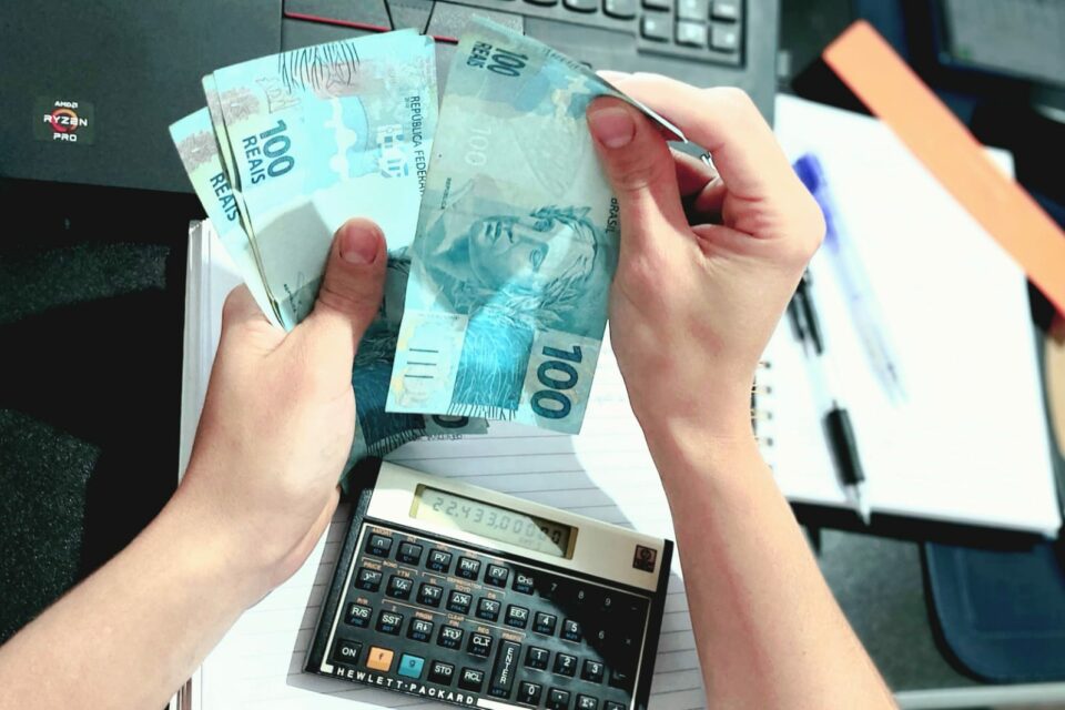 Refis/2021 contribuintes tem até dia 05/11 para pagar