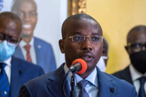 Claude Joseph chegou a ser acusado de encomendar a morte de Jovenel Moïse