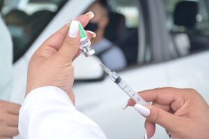 Prefeitura do Rio investiga se morador tomou cinco doses de vacinas contra Covid-19 (Foto: Enio Medeiros - Prefeitura/Divulgação)