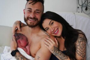 Nasce Cris, primeiro filho de Bianca Andrade e Fred